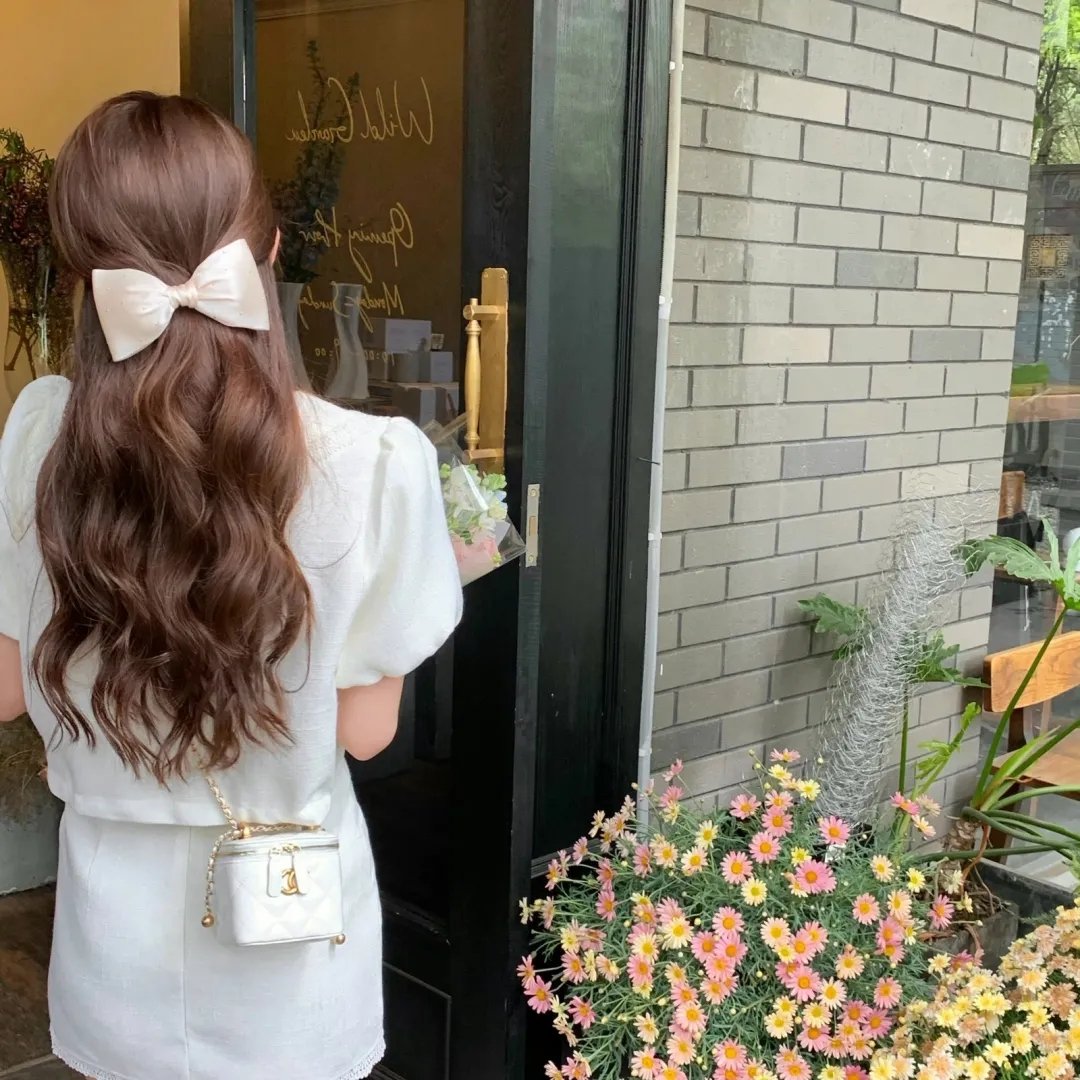 格雷戈里的女友
