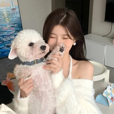 金爪女郎